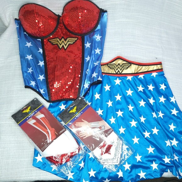 DC Wonder Woman Corset Bustier With Skirt & Accessories Halloween Cosplay Adult - Picture 1 of 16